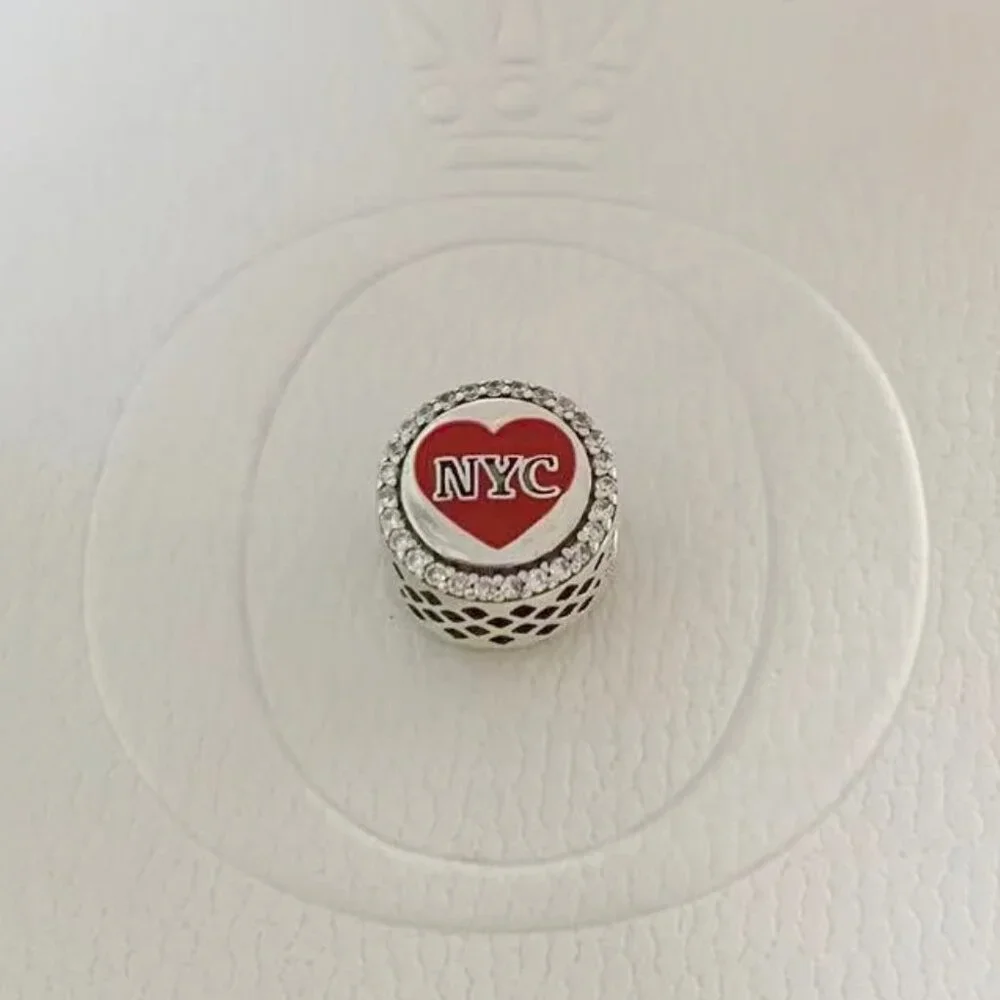 Pandora NYC Exclusive Charm - Picture 2 of 3